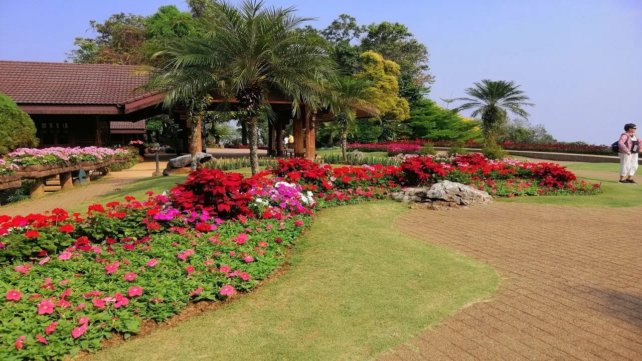 Doi Tung Royal Villa Garden Chiang Rai